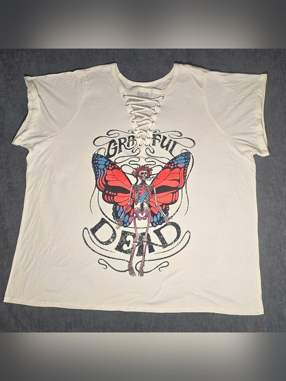 Grateful Dead Lace Up Skeleton Butterfly Graphic T-Shirt Cream Plus Size 6 NWOT